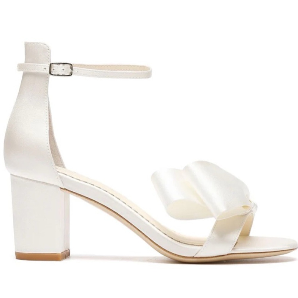 Bella Belle Zoya ivory block heel with asymmetrical bow